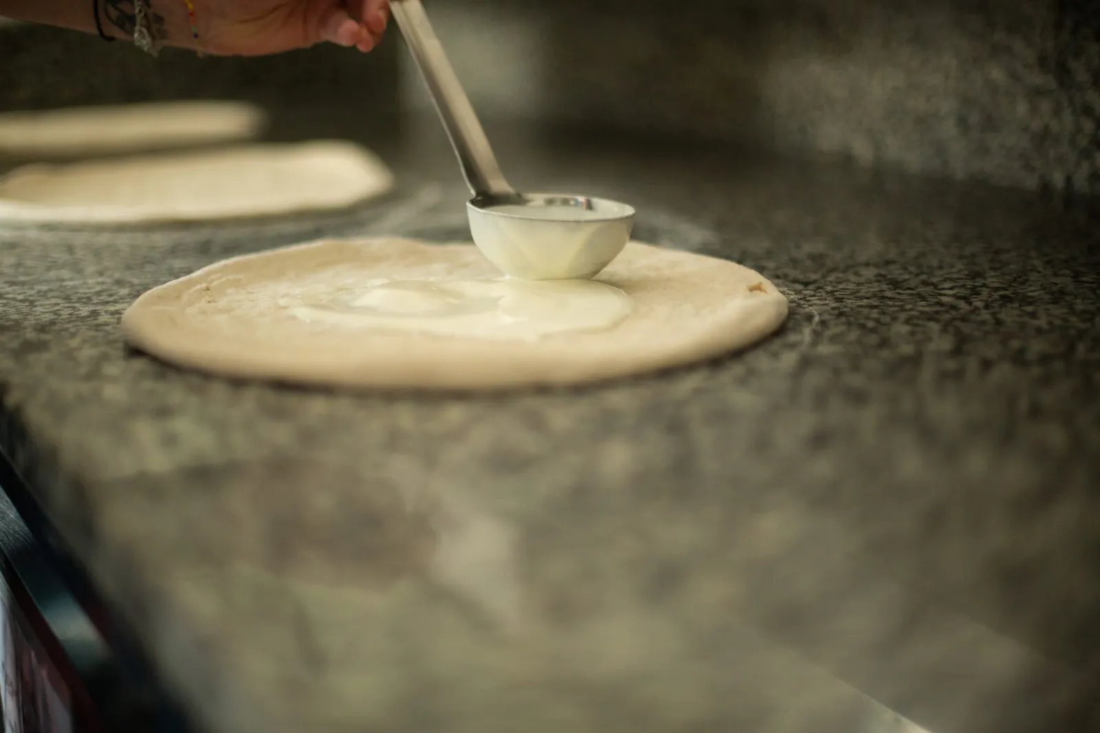 Pizzas à emporter, pizzeria Régine de Mionnay